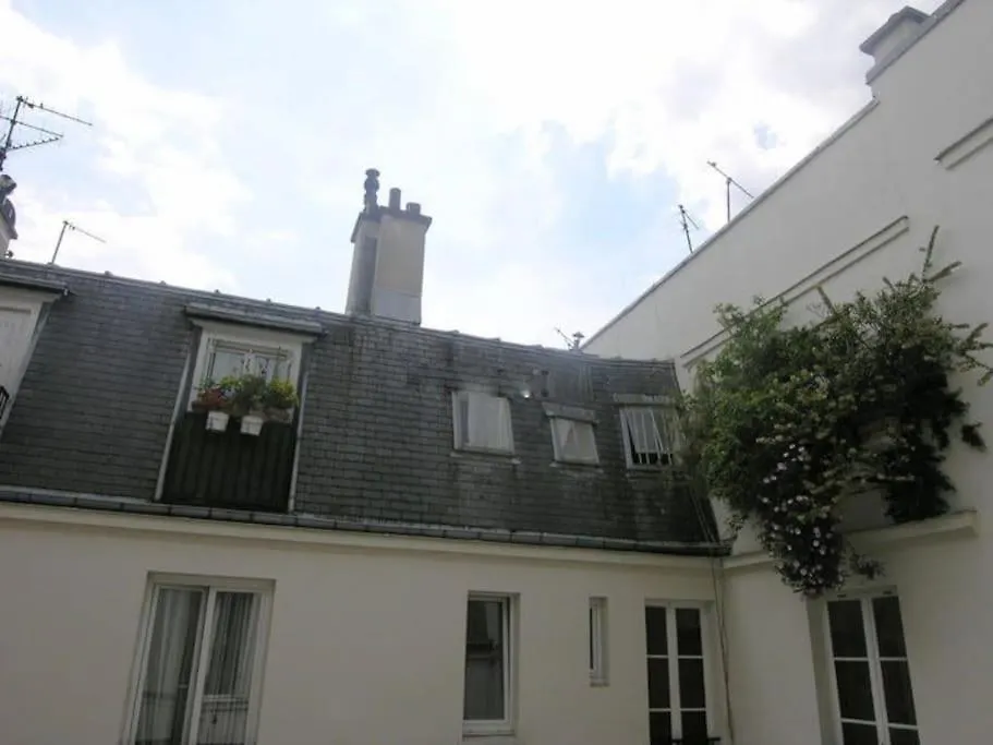 1 Bedroom Flat, Haut Marais, 3Eme パリ アパート